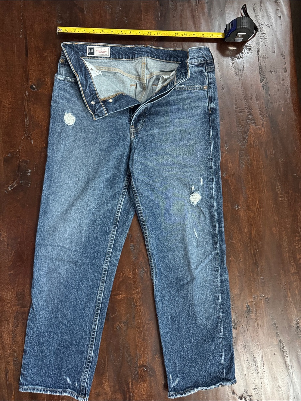 GAP Women's Straight-Leg Jeans in Medium Blue Wash with Distressing 
Size 30/10